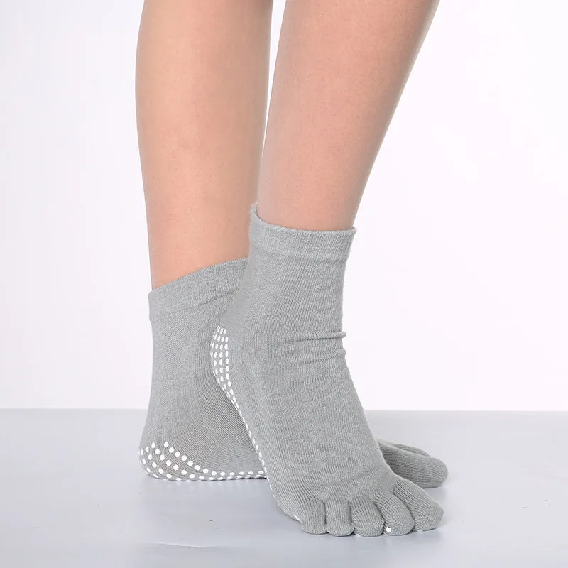 1 Pair Candy-colored Yoga Socks Rainbow Five-toe Split Non-slip Dance Socks Socks for Yoga Dancers