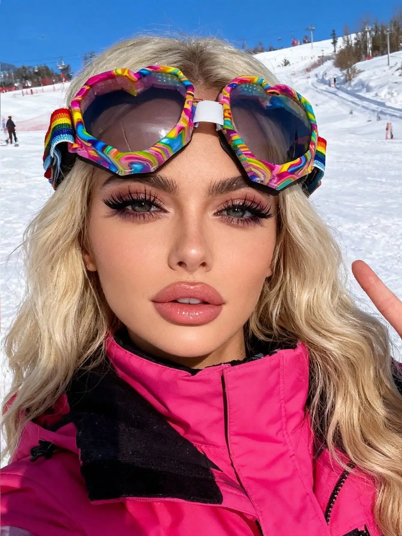 Heart-Shaped Sport Goggles with Rainbow Mirror Lens for Skiing & Snowboarding