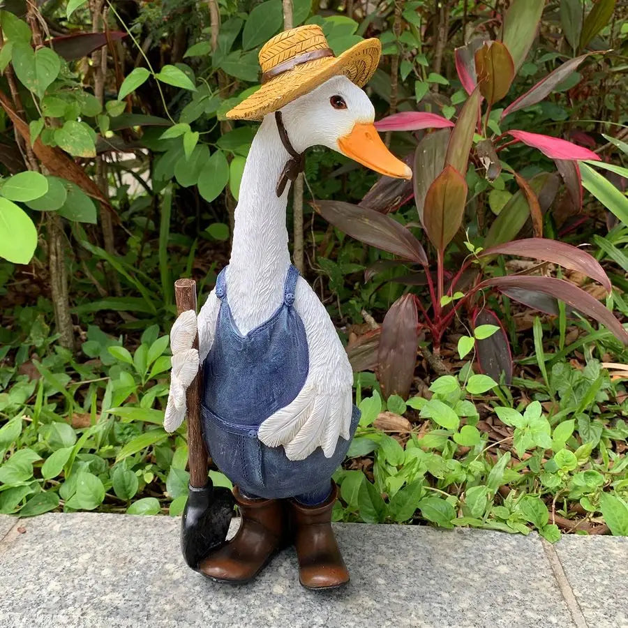 Garden Statues Gardener Couple Duck