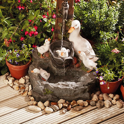 Funny Animal Decoration Duck /Squirrel Fountain