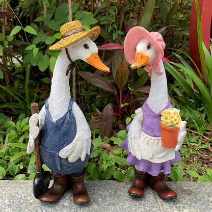 Garden Statues Gardener Couple Duck