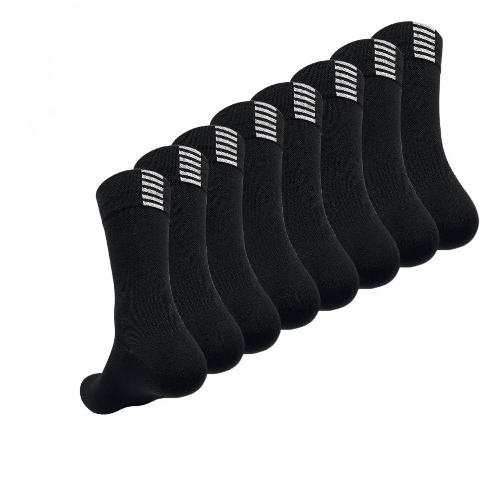 4 pairs Cycling Socks Running Quick Dry Medium Cylinder Men and Women Sports Fitness in the Tube