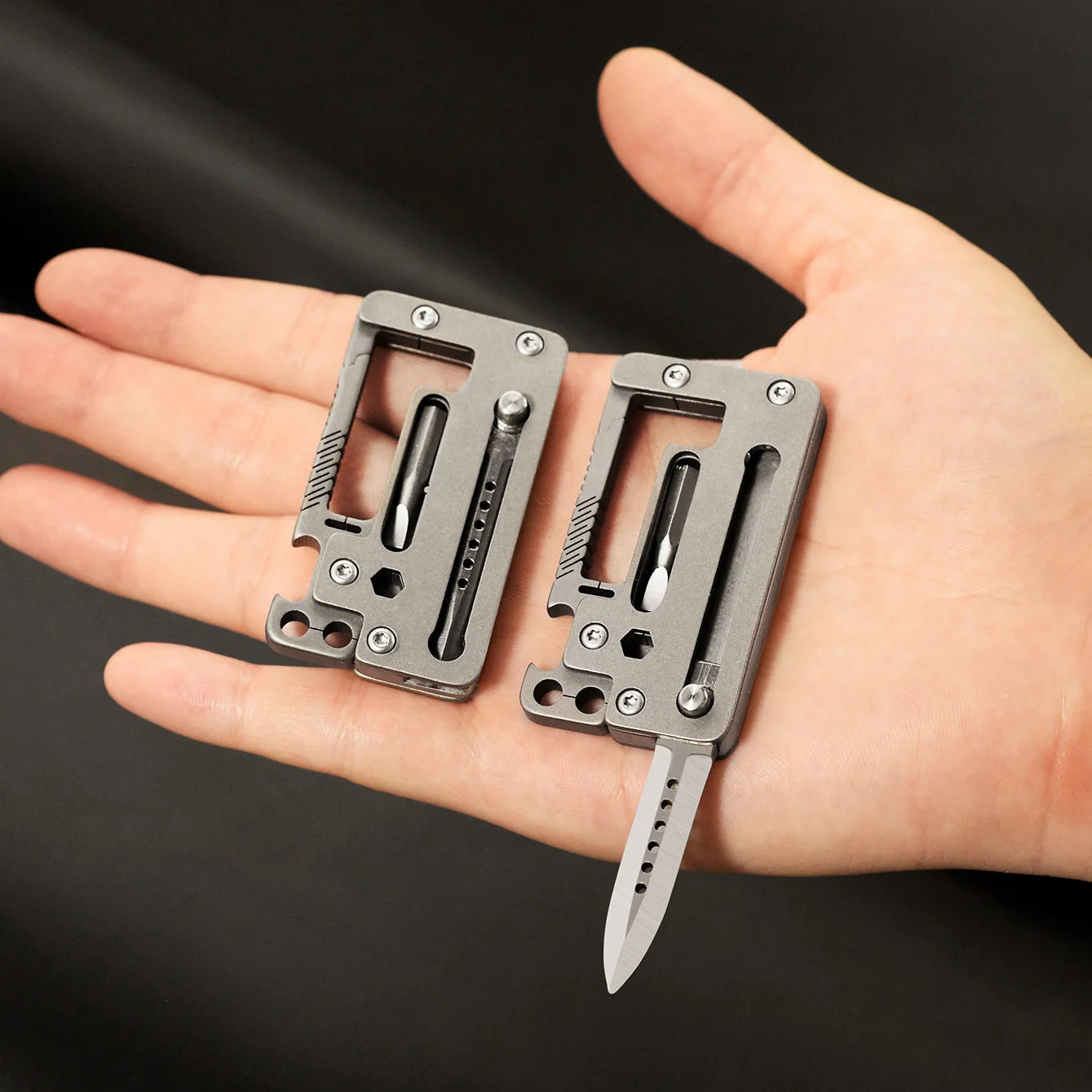 Sliding Blade Knife Hunting Camping Multi-tool EDC Pocket Utility Tool Bring a screwdriver and a tool for tightening nuts