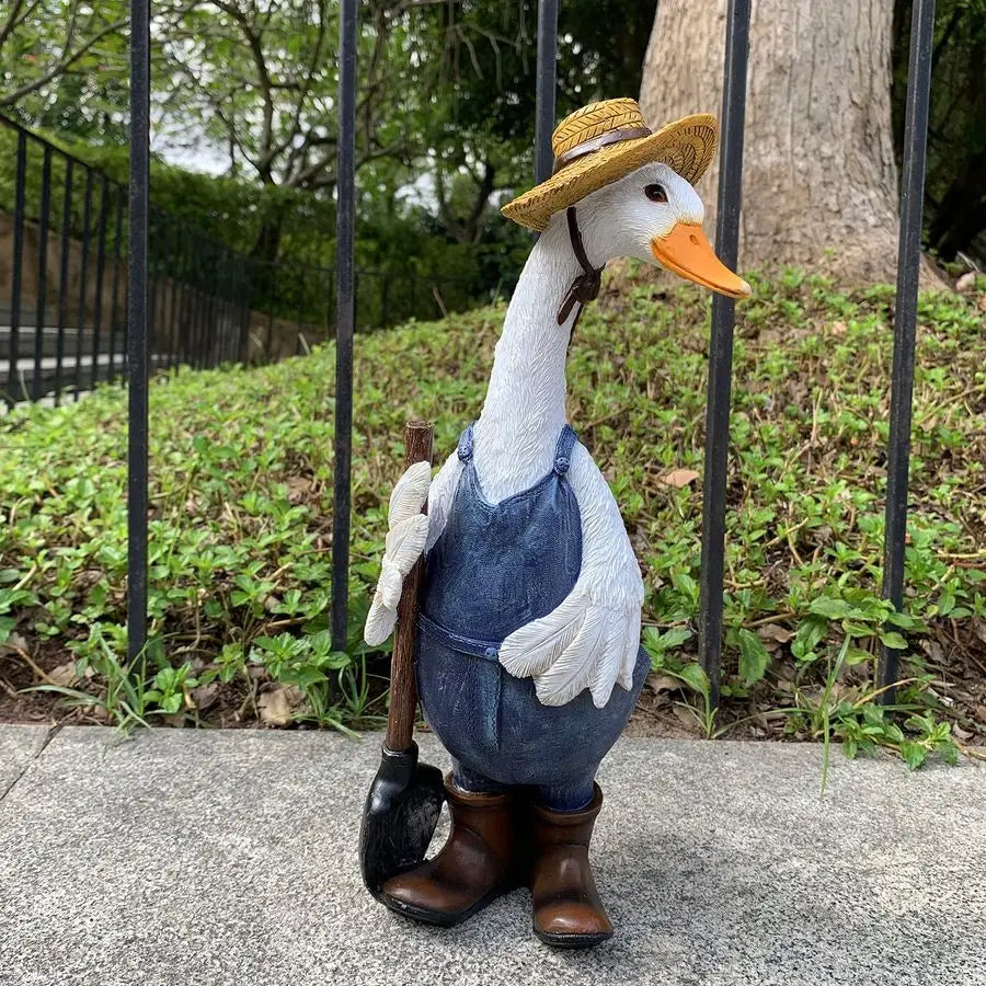Garden Statues Gardener Couple Duck