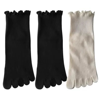 Women's cotton five-toe socks, fashionable rolled edges, white loose Harajuku short socks with toes